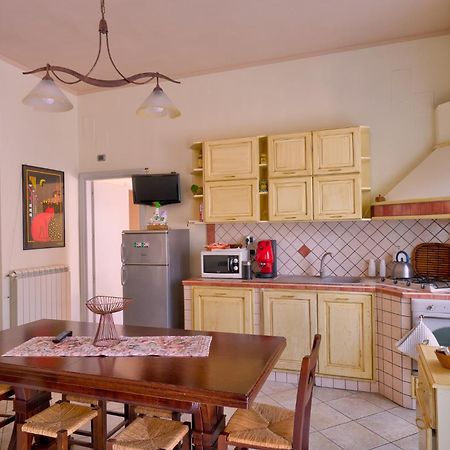 Casa Vacanze Il Gatto Rosso Trecase Zewnętrze zdjęcie